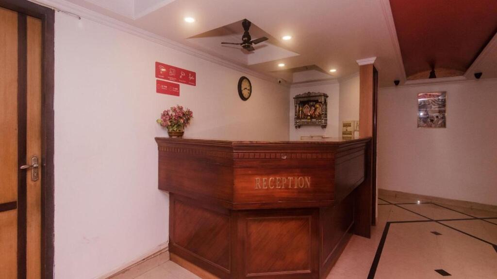 Hotel Palm Star Belapurpada Bagian luar foto